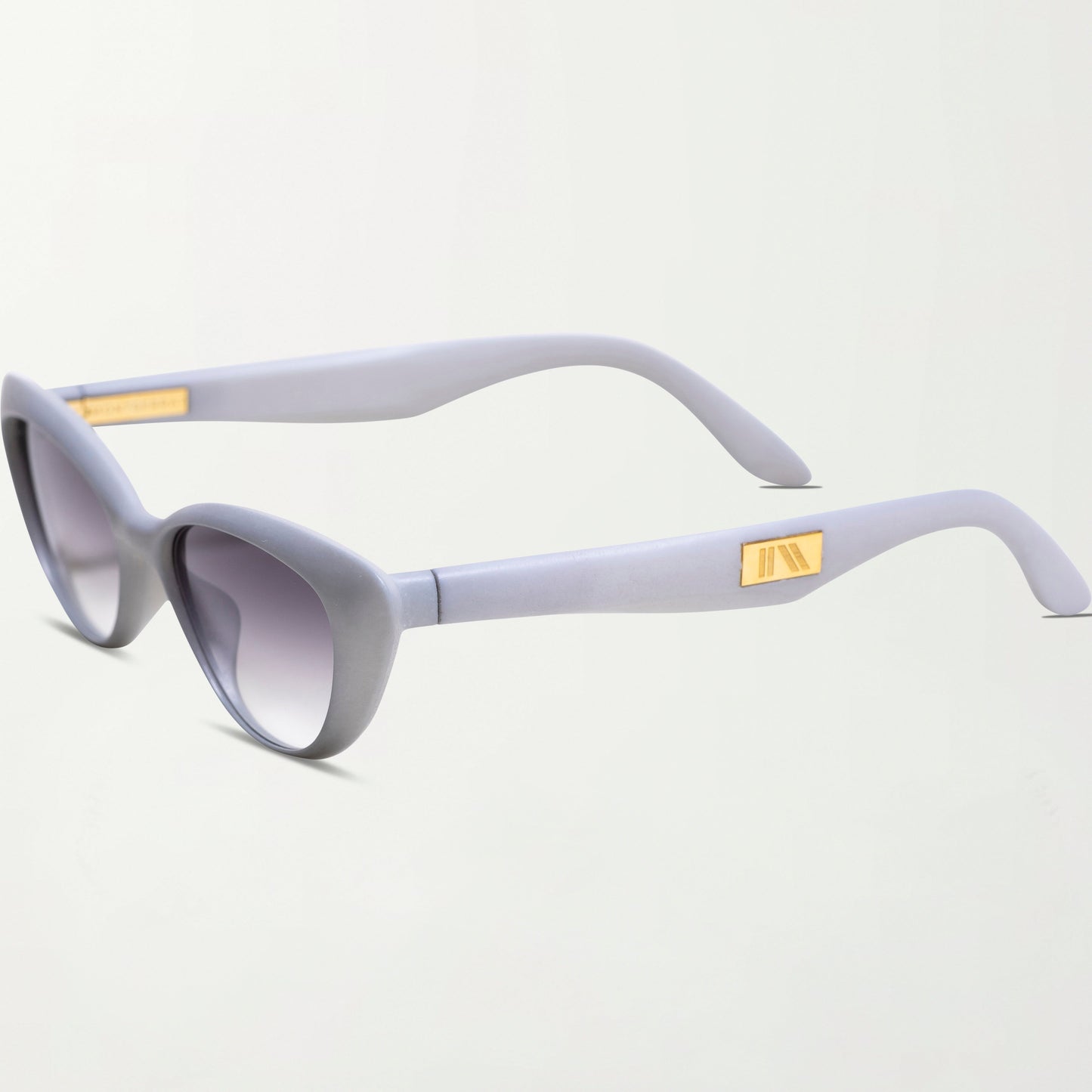 The Capri Sunglasses in Smoke